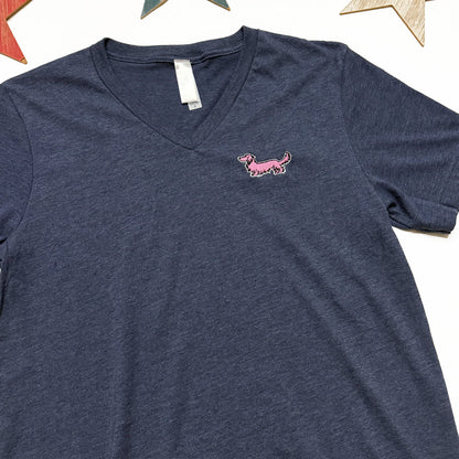 Signature Logo V-Neck Short Sleeve Tee (Longhair & Shorthair)