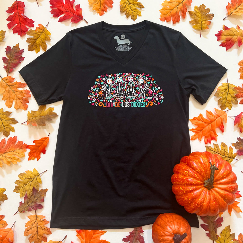 Doxie Sugar Skull Crew V-Neck Short Sleeve Tee